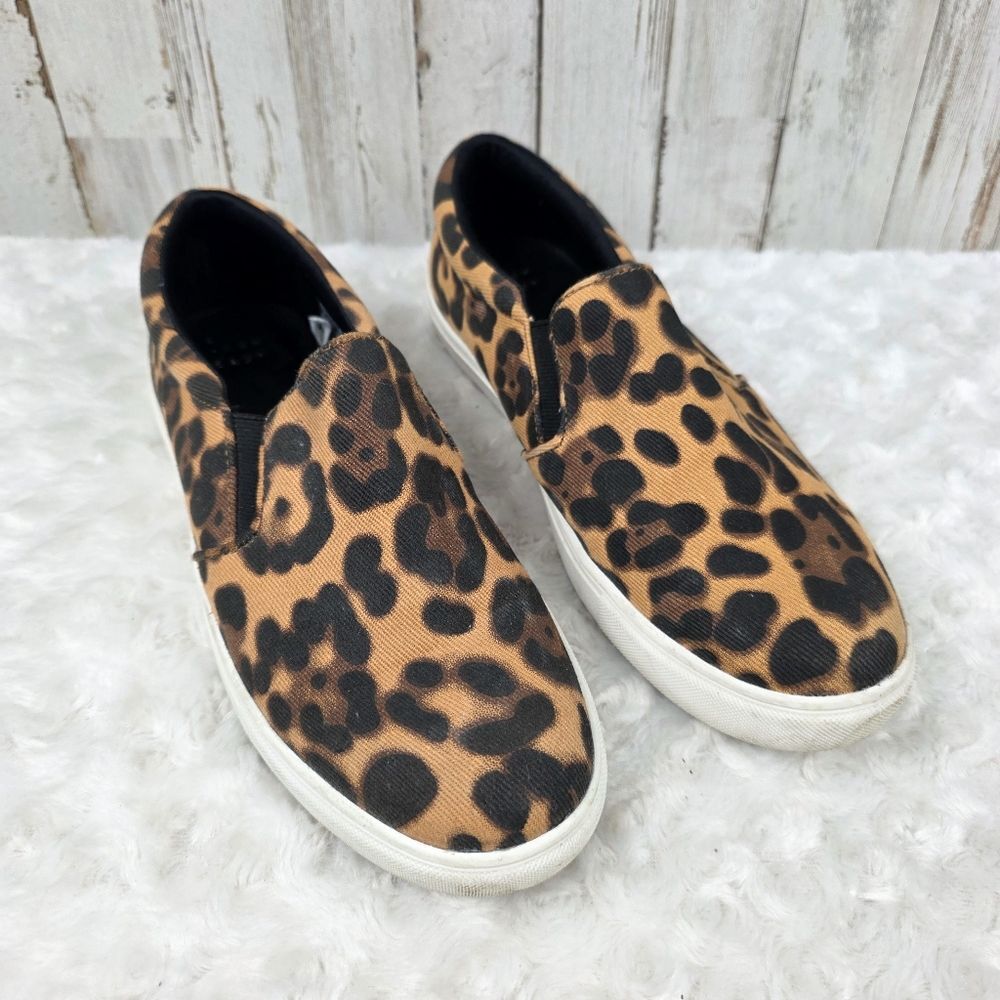 A New Day Reese Canvas Leopard Print Slip On Sneakers Size 9.5